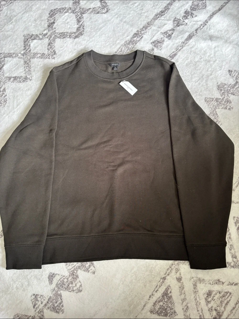 Banana Republic Men's Crewneck Sweater - Olive Brown